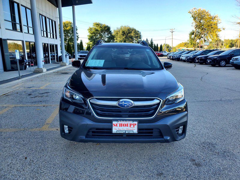 Used 2022 Subaru Outback Premium AWD/4WD image 2
