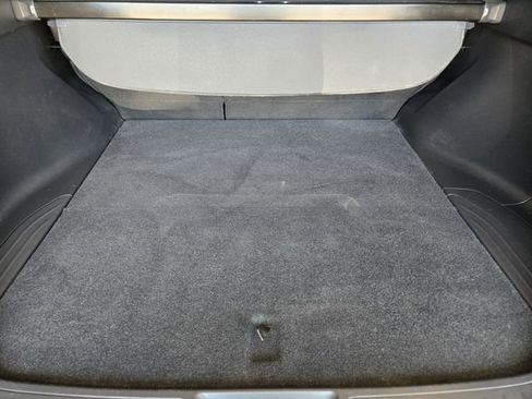 Used 2021 Toyota Venza LE w/ Carpet Mat Package (TMS) AWD/4WD image 34