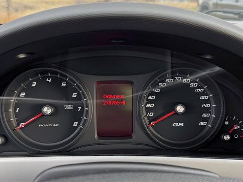 Used 2009 Pontiac G8 GT w/ Premium Package image 19