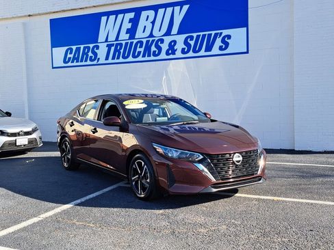 Used 2024 Nissan Sentra SV image 1