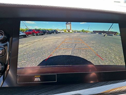 Used 2023 Buick Envision Preferred FWD image 15