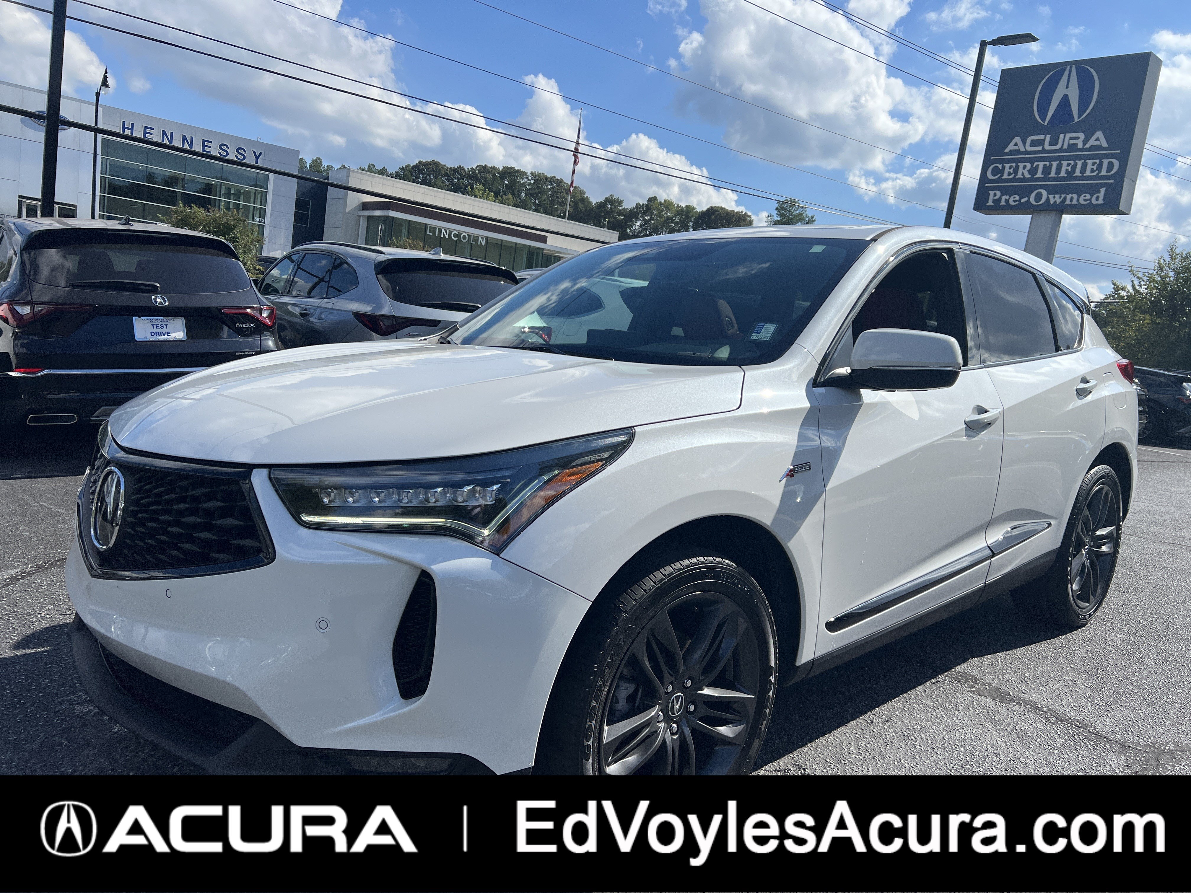 Used 2023 Acura RDX w/ Advance Package FWD image 1