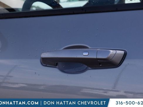 New 2026 Chevrolet Equinox LT w/ Convenience Package II FWD image 23