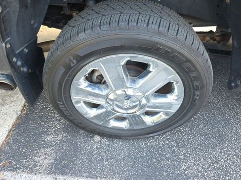 Used 2018 Toyota Tundra 1794 Edition image 11