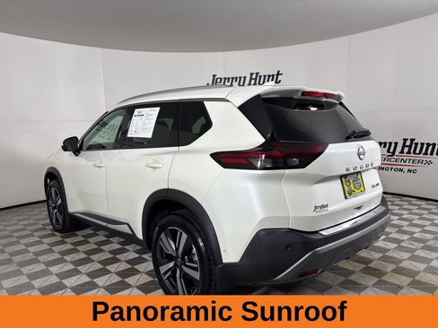 Used 2023 Nissan Rogue SL w/ SL Premium Package AWD/4WD image 9