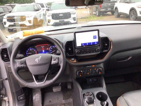 Certified 2022 Ford Bronco Sport Outer Banks w/ Tech Package AWD/4WD image 2