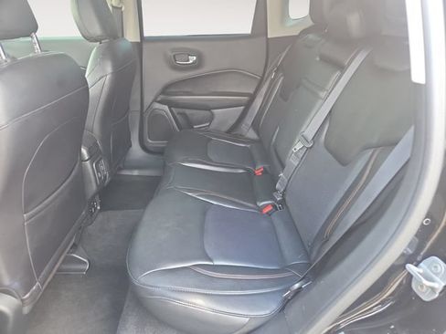 Used 2017 Jeep Compass Limited w/ Navigation Group AWD/4WD image 14