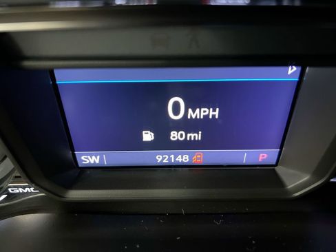 Used 2020 GMC Sierra 1500 SLE w/ SLE Value Package image 12