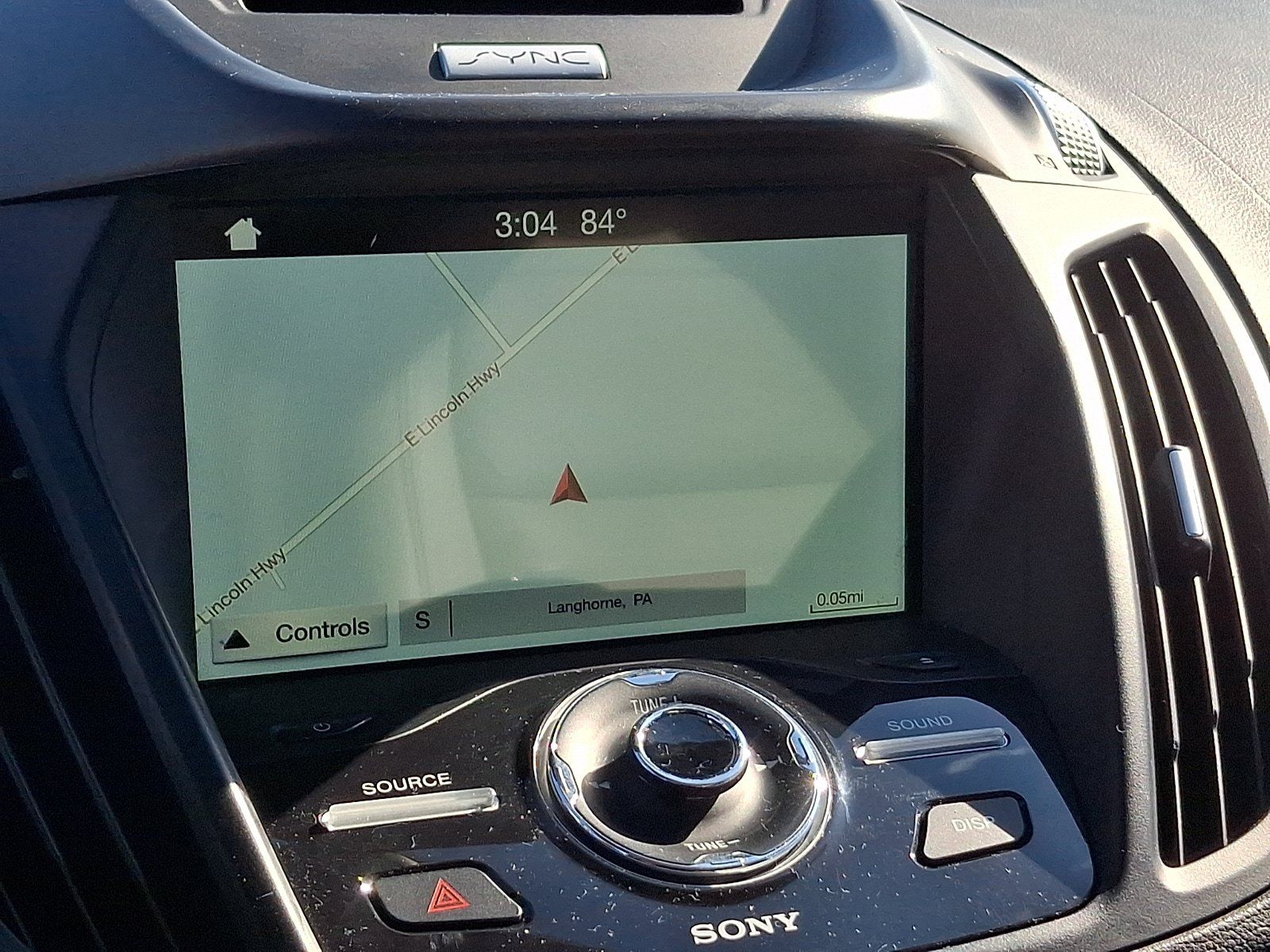 Used 2017 Ford Escape Titanium FWD image 16