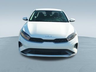 Used 2024 Kia Forte LX video 2