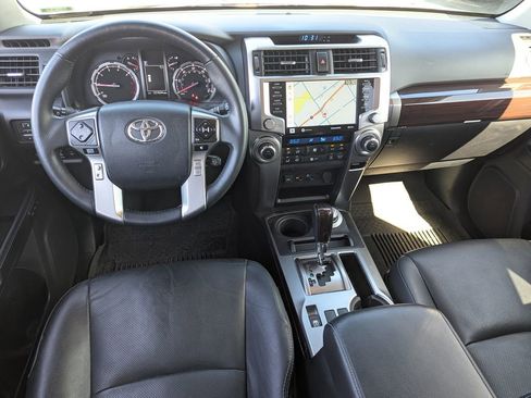 Used 2022 Toyota 4Runner Limited AWD/4WD image 32