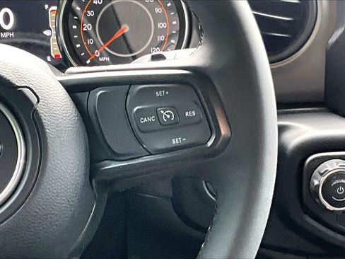 Used 2023 Jeep Wrangler Unlimited Sport AWD/4WD image 21