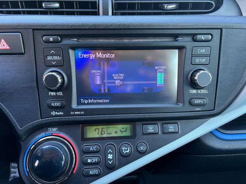 Used 2012 Toyota Prius C Three image 26