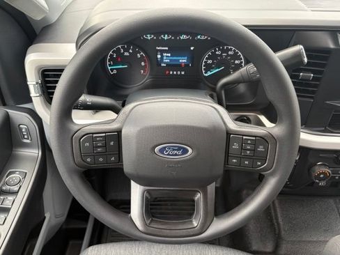 New 2026 Ford F250 XL w/ XL Chrome Package AWD/4WD image 24