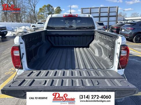 New 2026 GMC Canyon AT4 AWD/4WD image 23