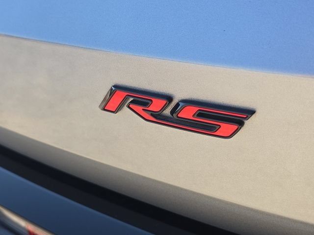 Used 2025 Chevrolet Traverse RS FWD image 9