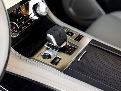 New 2026 Jaguar F-PACE R-Dynamic S image 19