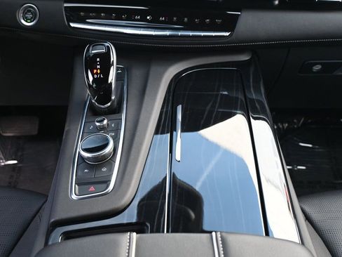 Used 2024 Cadillac Escalade Sport w/ Touring Package image 12