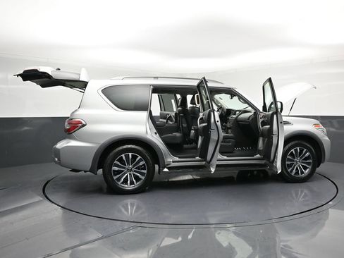 Used 2020 Nissan Armada SL w/ Premium Package image 39