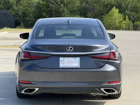 Used 2022 Lexus ES 350 w/ Premium Package FWD image 3
