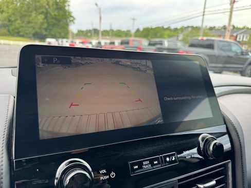 Used 2023 Nissan Armada SV RWD image 27