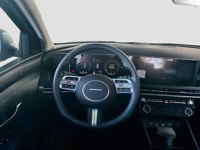 New 2026 Hyundai Tucson SEL FWD image 22