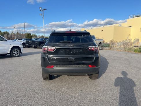 New 2026 Jeep Compass Limited image 6