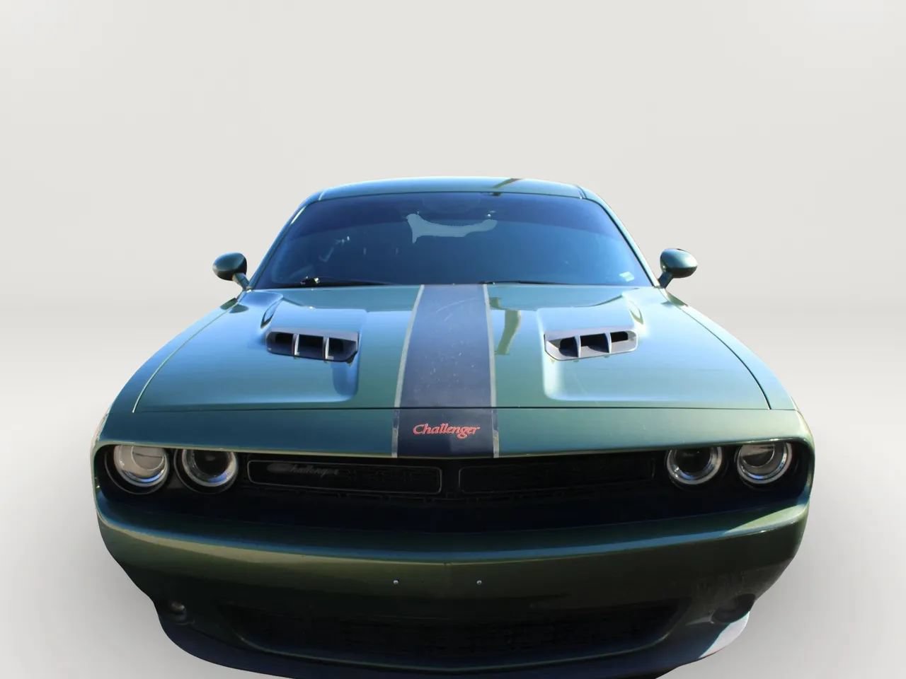 Used 2020 Dodge Challenger SXT w/ Blacktop Package RWD image 2
