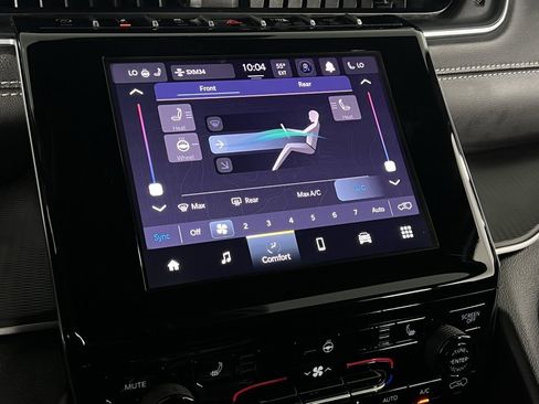 Certified 2025 Jeep Grand Cherokee L Laredo w/ Luxury Tech Group I image 17