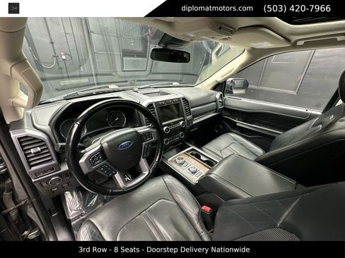 Used 2018 Ford Expedition Max Platinum image 17
