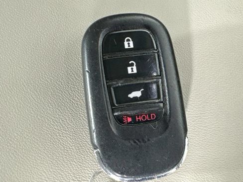 Certified 2023 Honda HR-V LX image 32