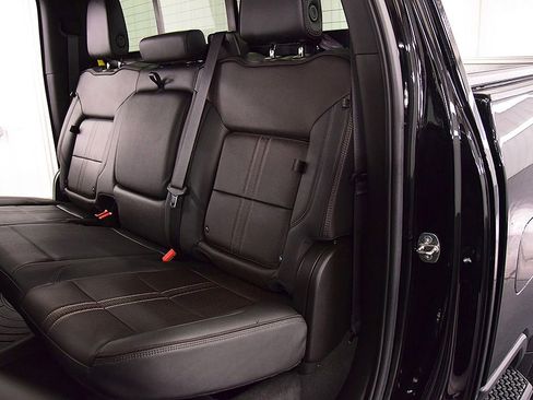 Used 2024 Chevrolet Silverado 2500 High Country w/ Z71 Off-Road Package AWD/4WD image 35