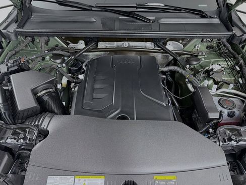 Certified 2025 Audi Q5 Premium Plus w/ Premium Plus image 32