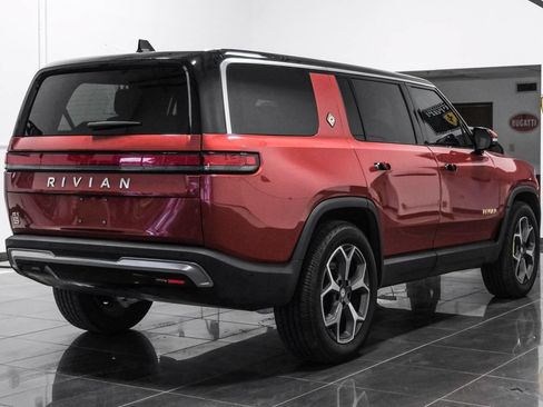 Used 2023 Rivian R1S Adventure AWD/4WD image 8