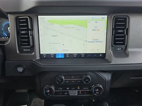Used 2025 Ford Bronco Big Bend w/ Black Diamond Package AWD/4WD image 16
