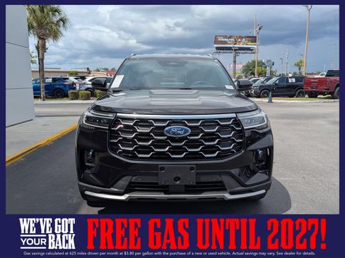 New 2026 Ford Explorer Platinum w/ LUX Leather Package AWD/4WD image 11