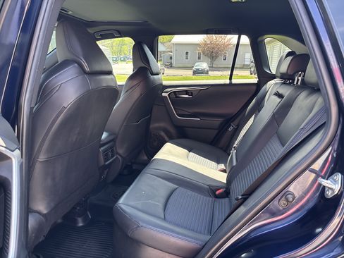 Used 2020 Toyota RAV4 XSE w/ All Weather Liner Package AWD/4WD image 14