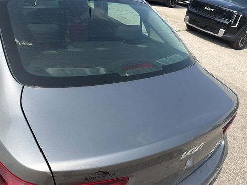 Used 2022 Kia Rio S FWD image 3