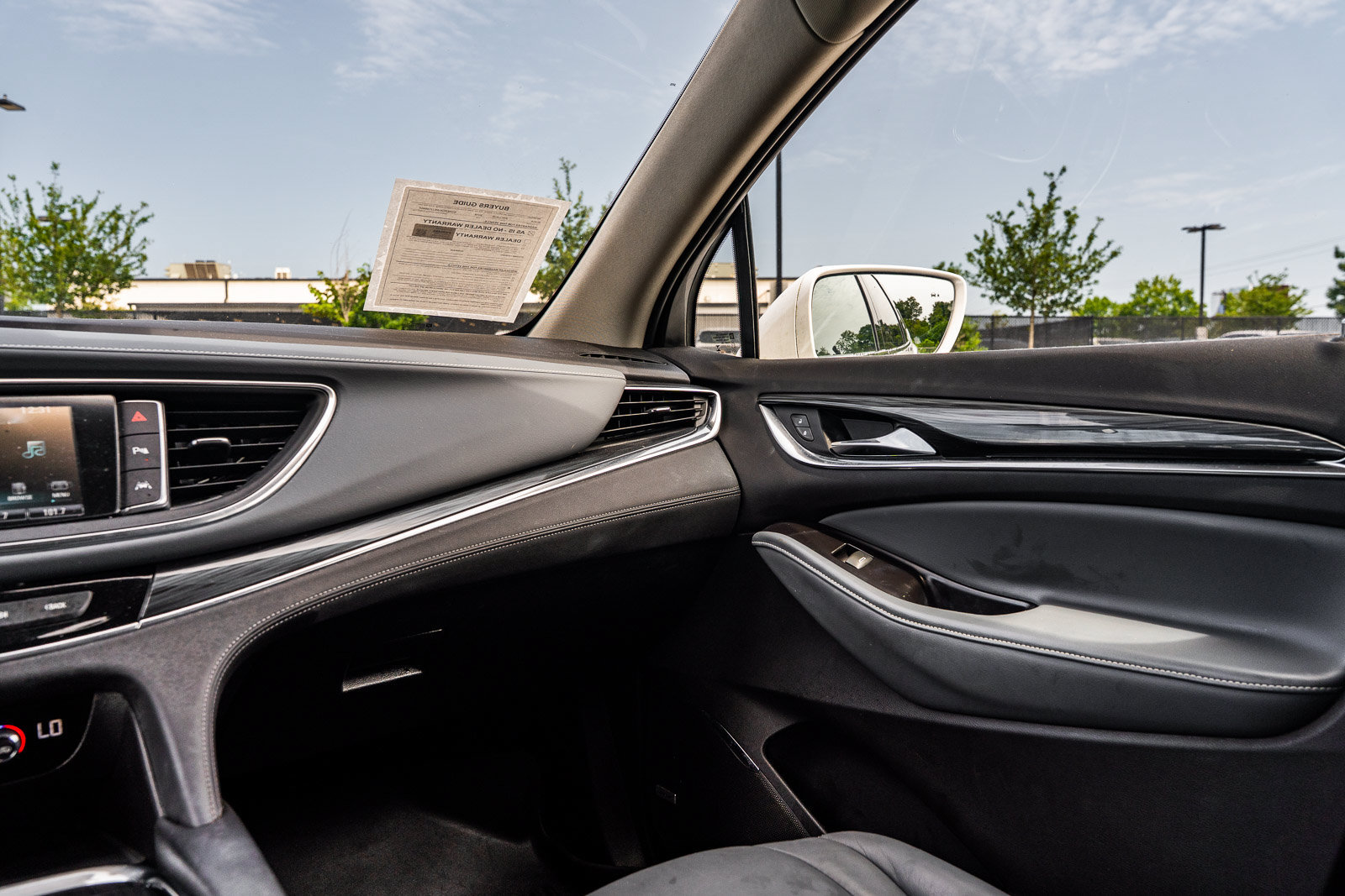 Used 2018 Buick Enclave Premium FWD image 30