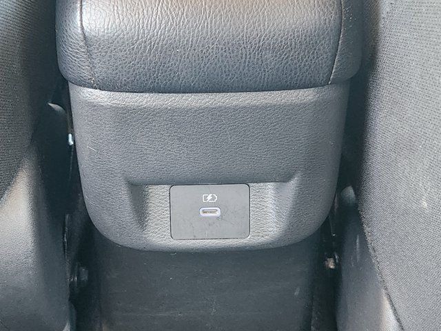 Used 2025 Nissan Versa SV FWD image 30