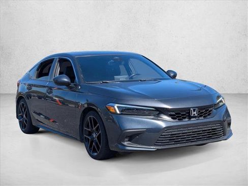 Used 2023 Honda Civic Sport Touring image 3