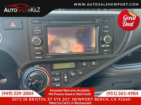 Used 2016 Toyota Prius C Two FWD image 3