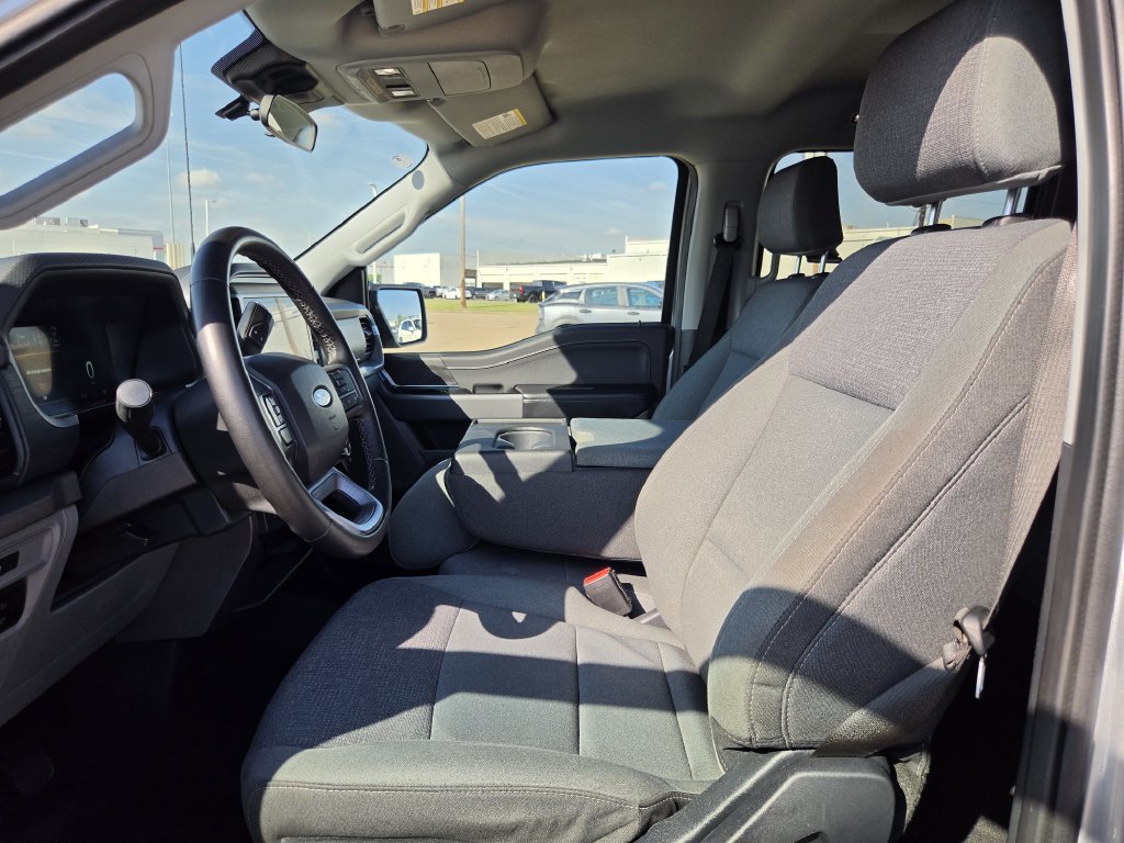 Used 2025 Ford F150 XLT w/ Equipment Group 301A Standard AWD/4WD image 25