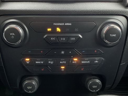 Used 2021 Ford Ranger Lariat w/ Equipment Group 501A High image 38