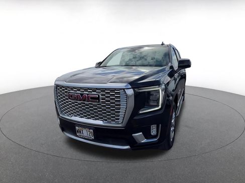 Used 2023 GMC Yukon Denali AWD/4WD image 7