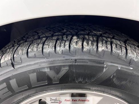 Used 2020 Kia Sedona LX image 18