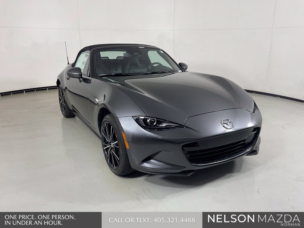 New 2026 MAZDA MX-5 Miata Grand Touring RWD image 3