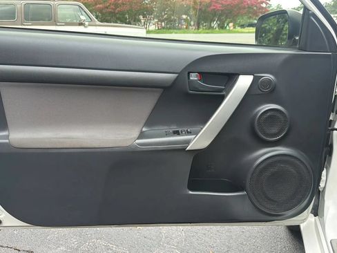 Used 2015 Scion tC FWD image 19