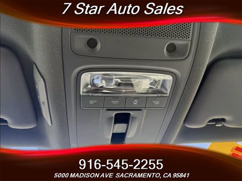 Used 2017 Audi A3 e-tron Premium Plus w/ Technology Package FWD image 11