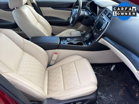 Used 2023 Nissan Maxima Platinum w/ Sport Mat Group FWD image 25